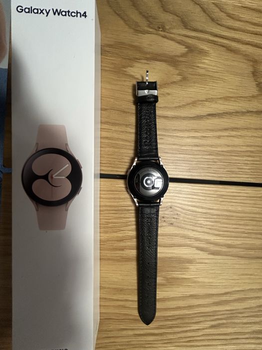 Smart часовник GalaxyWatch4