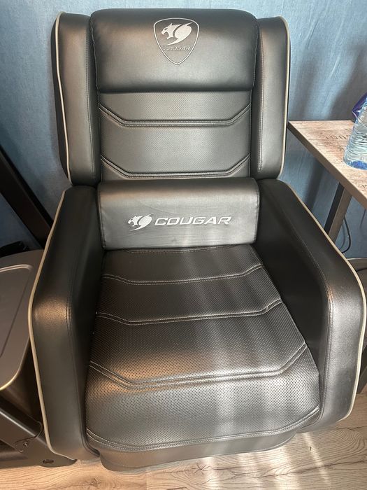 Геймърски фотьойл Cougar Ranger S Royal – като нов!