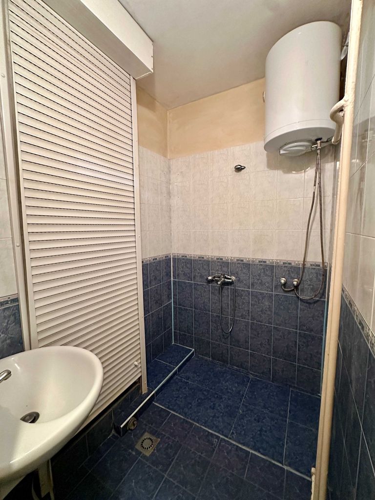 Продава се Тристаен апартамент в Пловдив, Кършияка - 93 кв.м за 1505 €/кв.м - Снимка #11