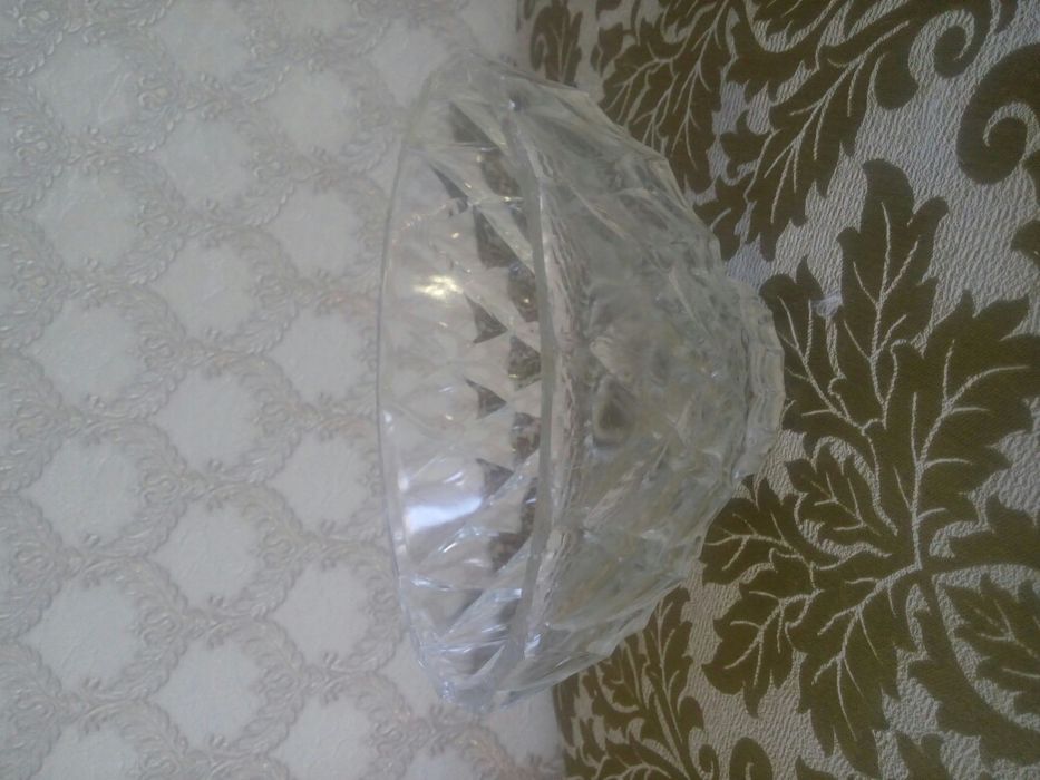 Продам хрусталь. Для салата, конфет.