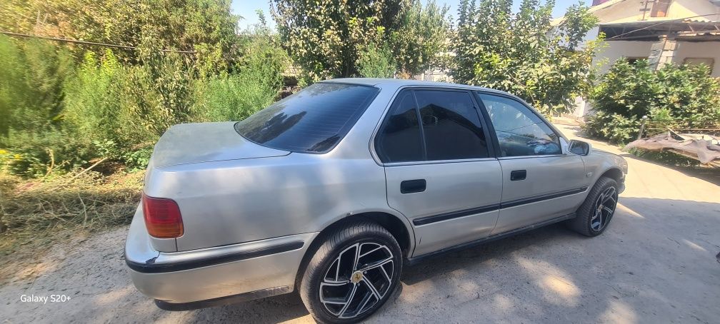 Honda Accord 4  cb3. (1992)