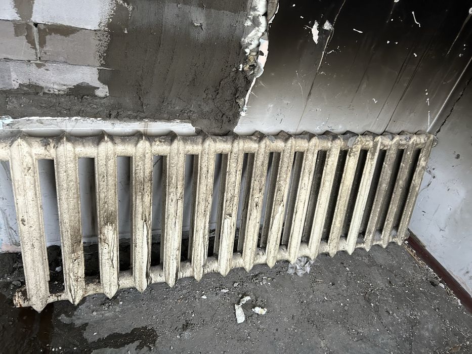 Продам чугунные радиаторы