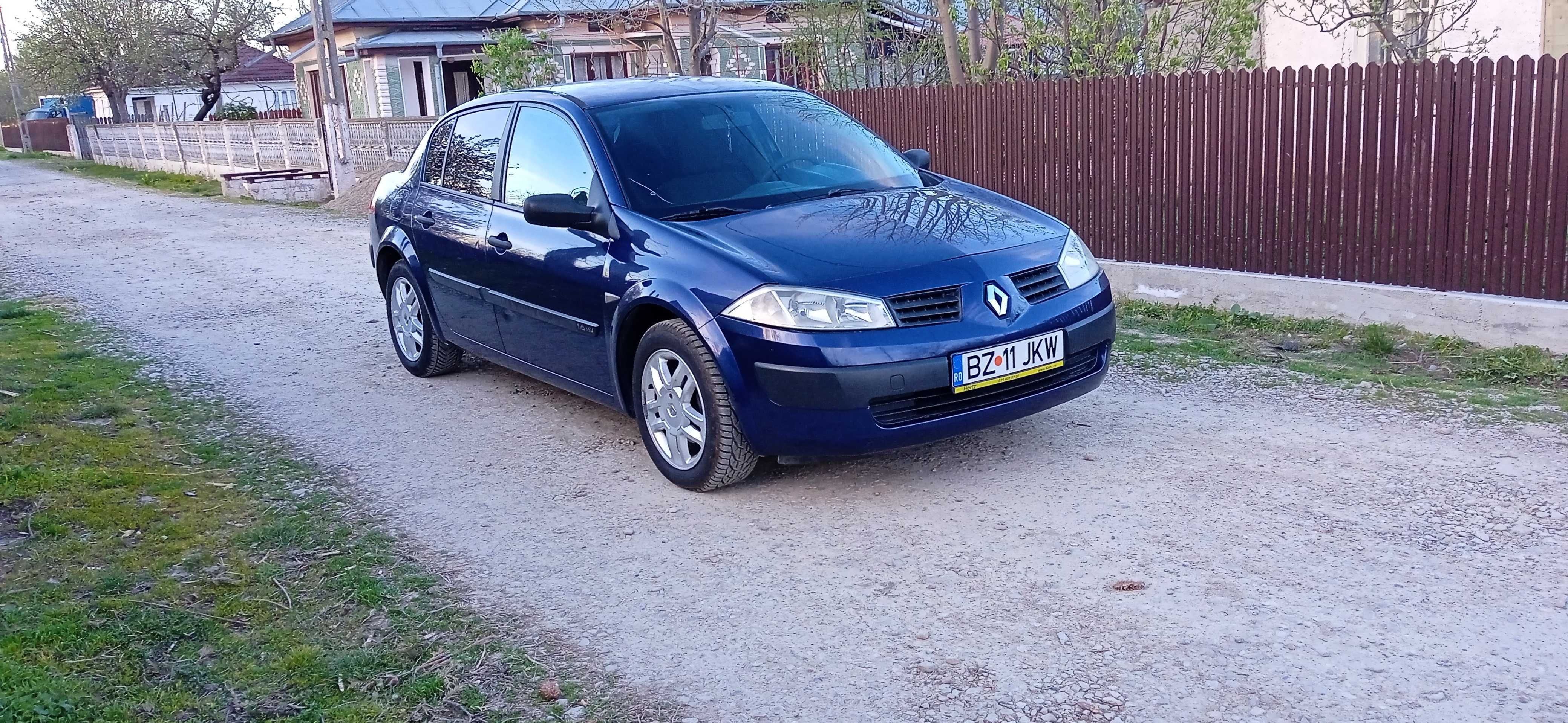 Renault  Megane  benzina