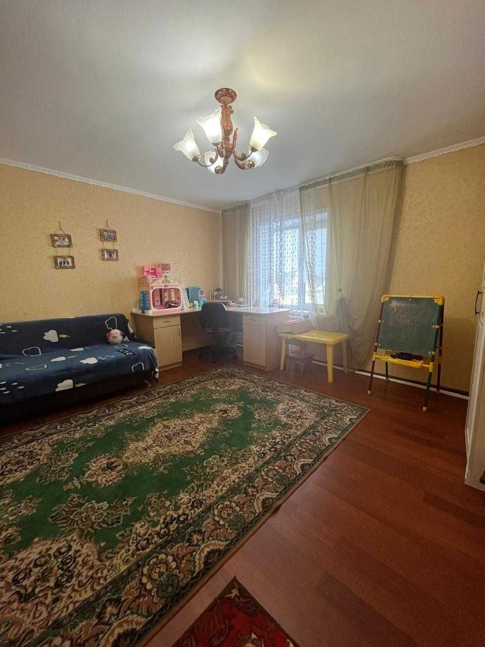 4х-комнатный коттедж в мкр Северо-западаный