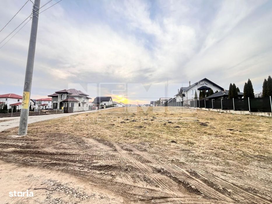 De vanzare I Teren Intravilan I Scheia/Suceava I 1663 Mp I 80Euro/Mp