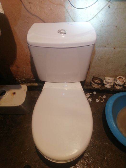 Продам бу унитазы в отличном состоянии