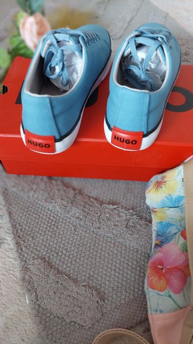 Hugo Dyer Canvas Sneakers #40