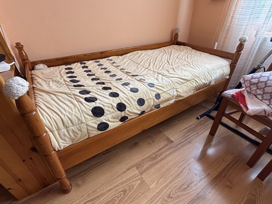 Продават се мебели