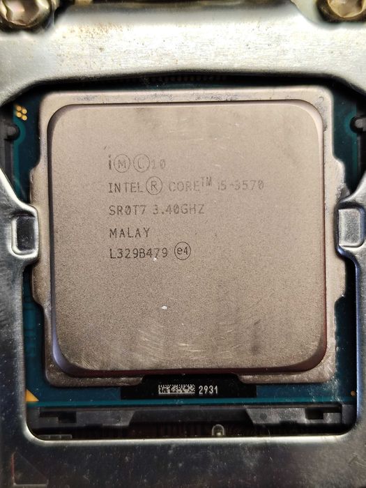 Vând Asrock Z77 PRO