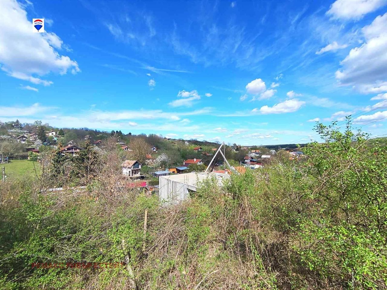 Продава се Къща в с. Николово, Област Русе - 18 кв.м за 495 €/кв.м - Снимка #3