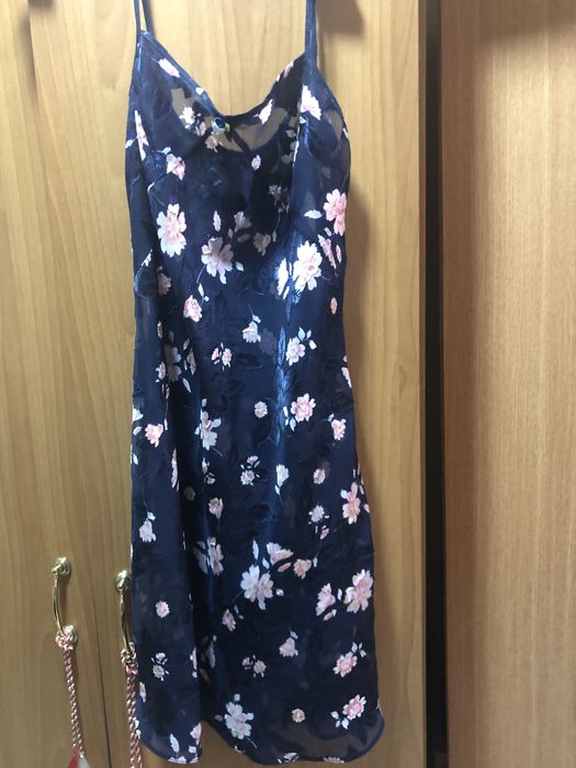 Negligeuri furouri dama diverse modele