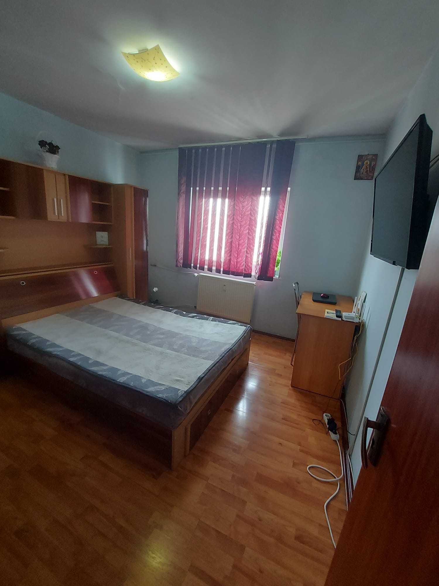 Apartament 3 camere, Nerva Traian