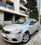 Kia ceed an 2010 .motorina. consum foarte mic .funcționez perfect