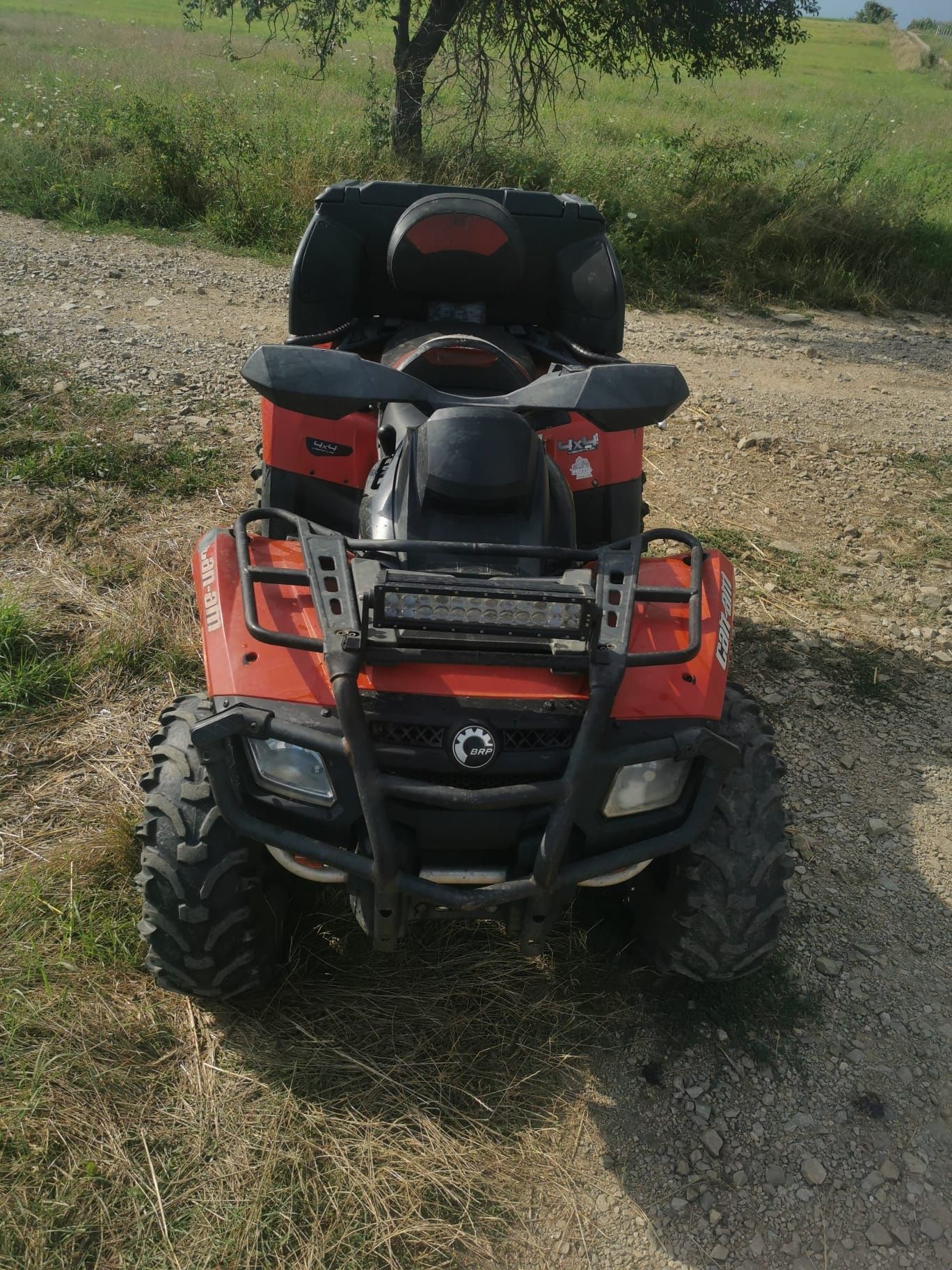 Can am outlander 800R