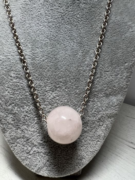 Colier din argint si cuart roz