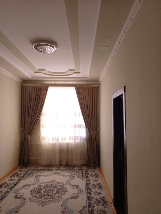 1 xonali 2 xonalik qilingan dom sotiladi 1 etaj kirpichni dom 48 kv