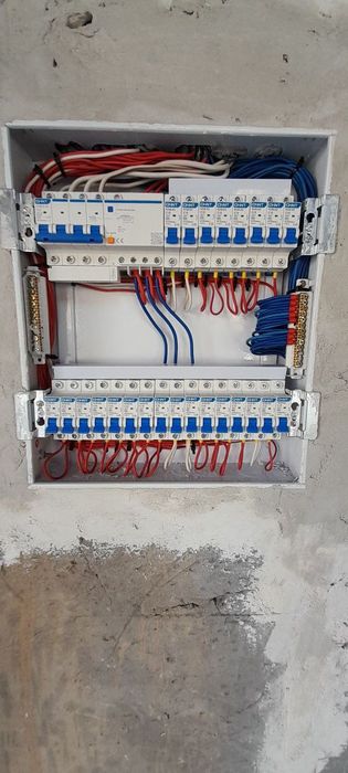Электро монтаж ишларини бажарамиз