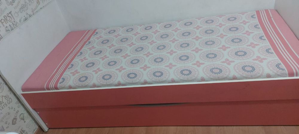 Продам кровать детское двухместный