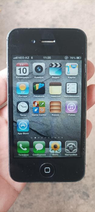 iPhone 4 16gb black