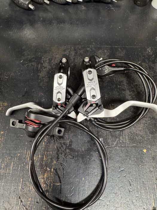 Set frâne hidraulice Shimano Deore XT M775