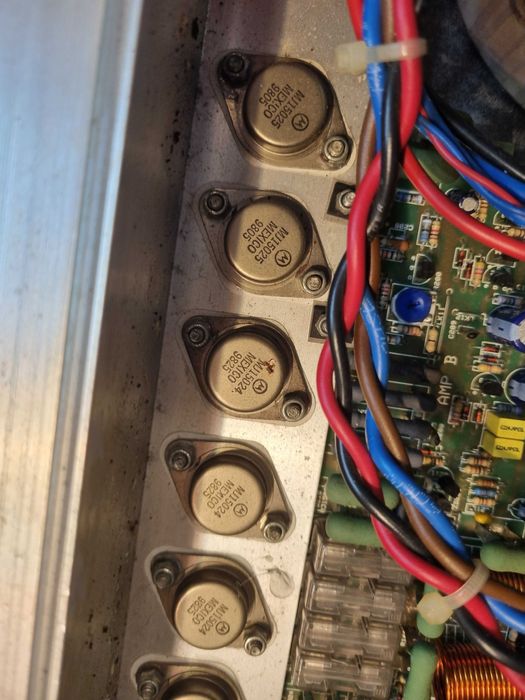 Mixer Allen & heath icon series DP 1000 digital cu putere Dezmembrez