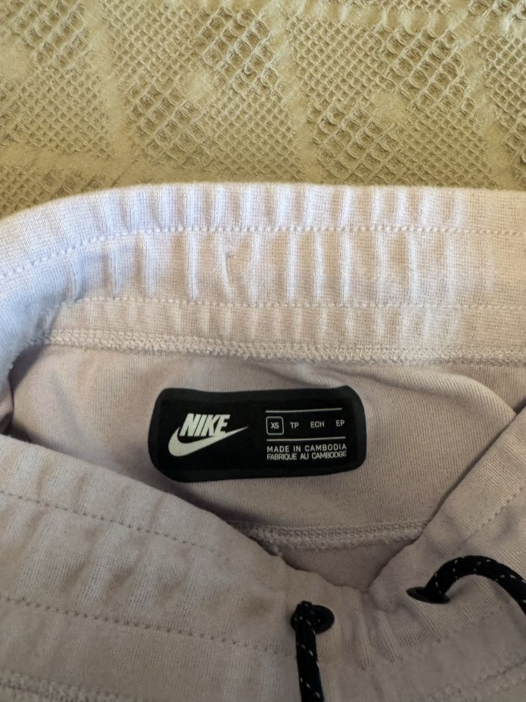 Nike tech fleece