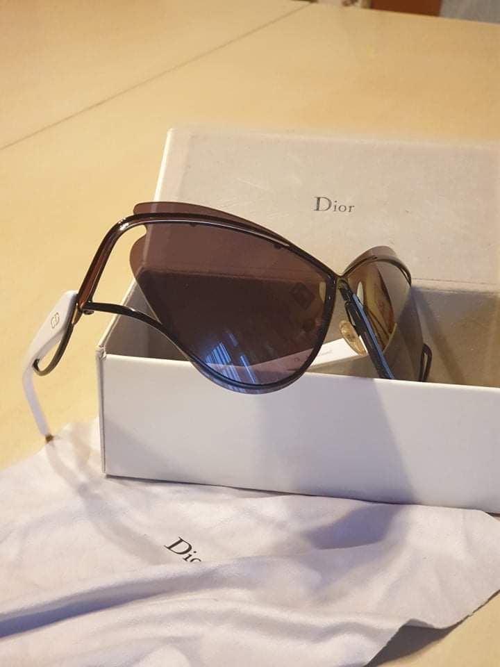 Слънчеви очила Bluepoint и Dior