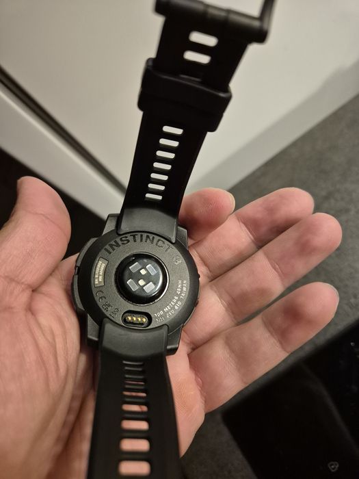Garmin instinct 3 45mm  solar