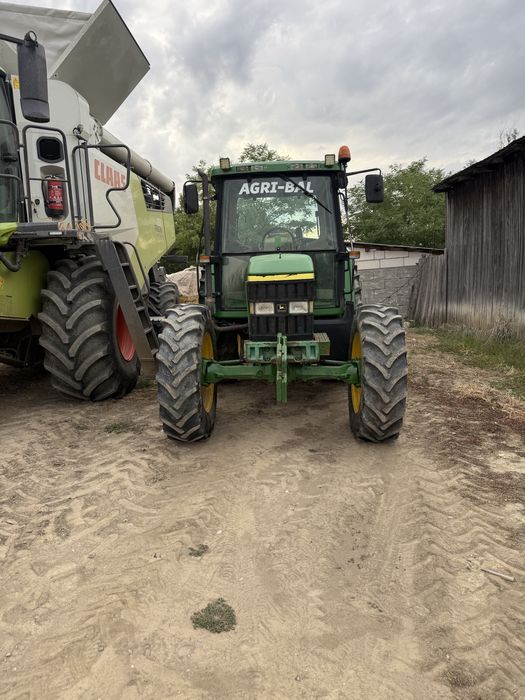 Vand tractor JOHN DEERE 6310