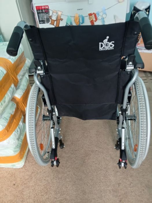 Инвалидная коляска