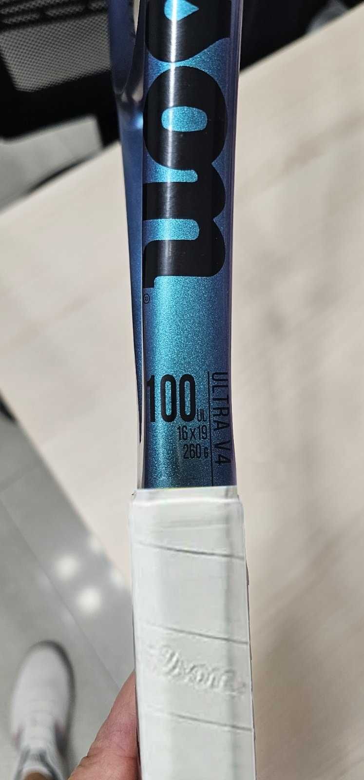 Продавам 2 бр. Wilson Ultra V4