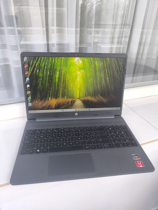 Dell+ HP Ultra 5 Ryzen 7 SSD