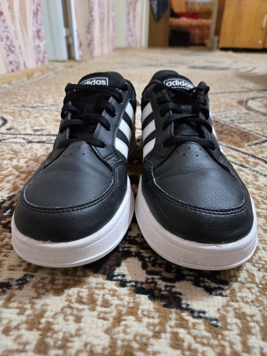 Кецове Adidas Breaknet