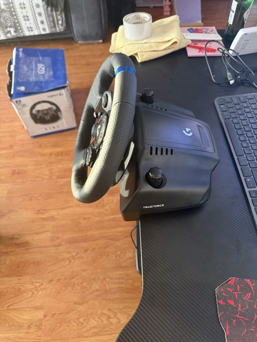 Volan Logitech G923 pentru Pc Ps5 Xbox ca nou