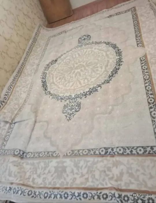 Кілем сатылады