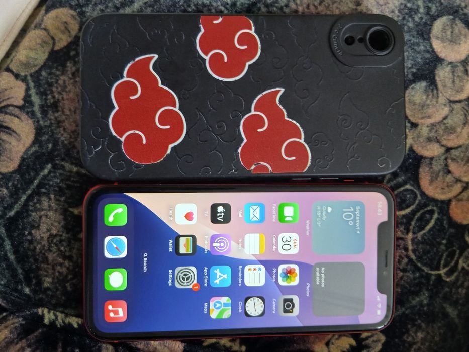 Продавам Iphone Xr