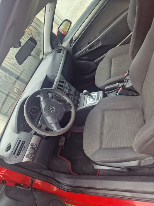 Vând Opel Astra gtc