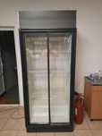 Vand 3 vitrine frigorifice