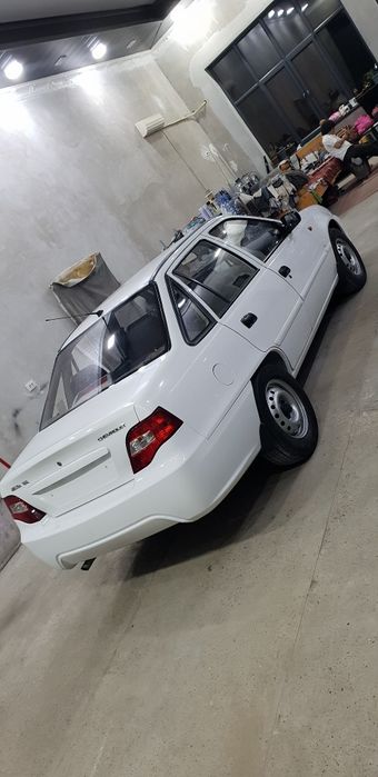 Некся 2 шевролет сотилади.