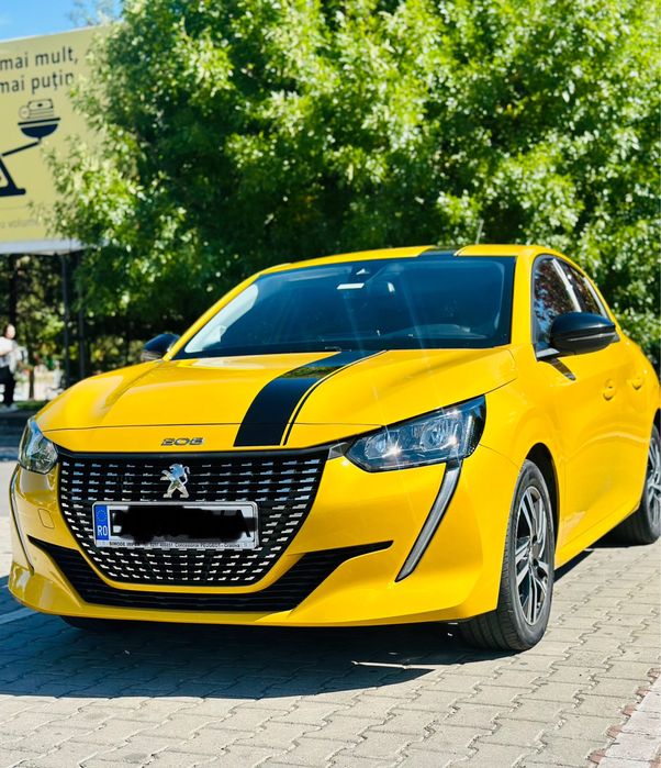 PEUGEOT 208 an fabricatie 2020+anvelope de iarna