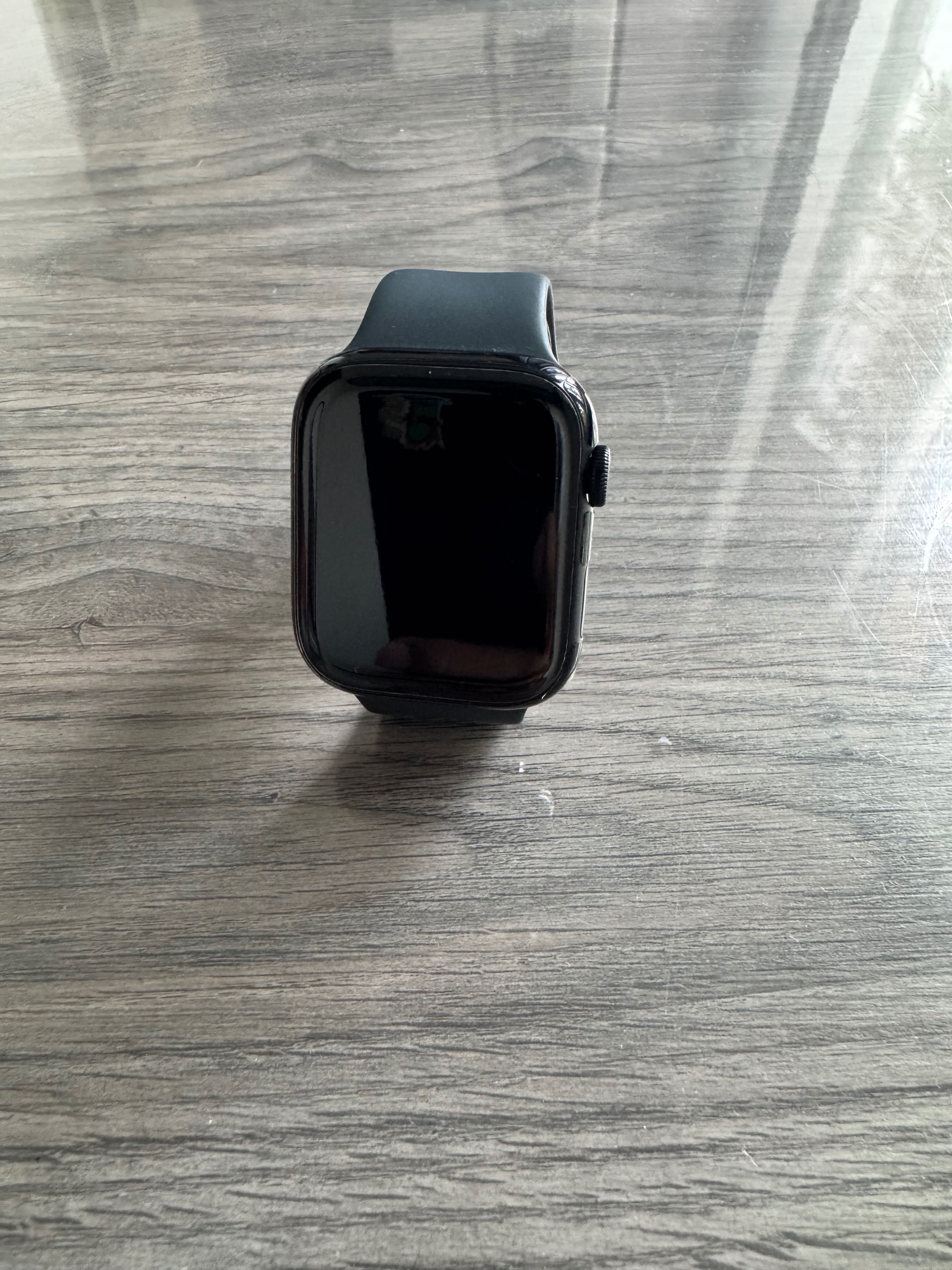 Apple iWatch 9 45 mm