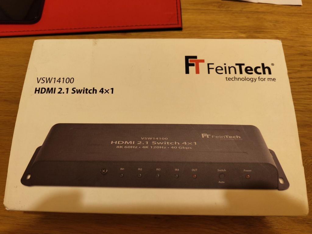 Switch HDMI 4 în 1 Feintech 8K 60Hz sau 4K 120Hz