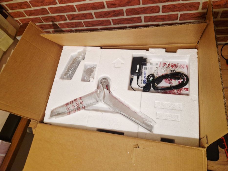 Монитор LG 27GN600 IPS, 144Hz, HDR, FHD, 1ms, 350cd/m2