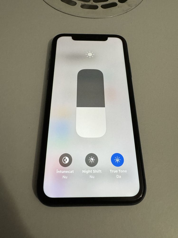 Iphone 11 negru 128gb