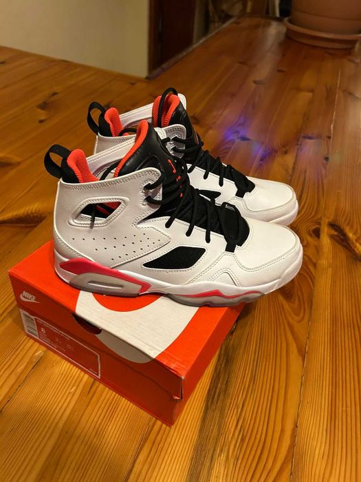 Air jordan маратонки