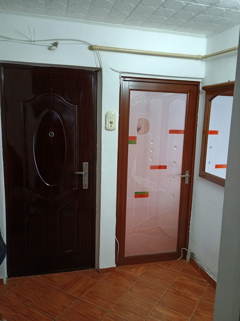 apartamente de vanzare rovinari