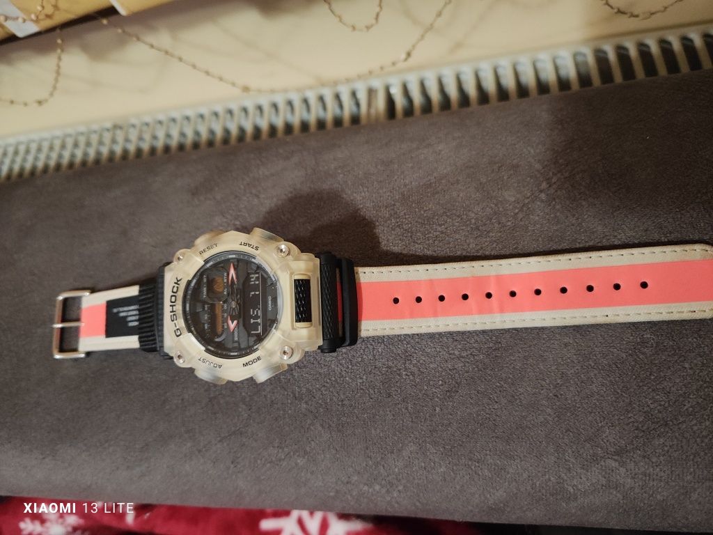 Casio - Часовник G-SHOCK със смесен дисплей, Мандарина, Каки