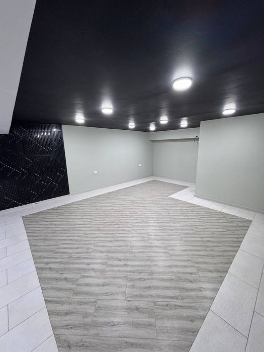 Коратош чорсу 255 Кв метр нежилой под офис