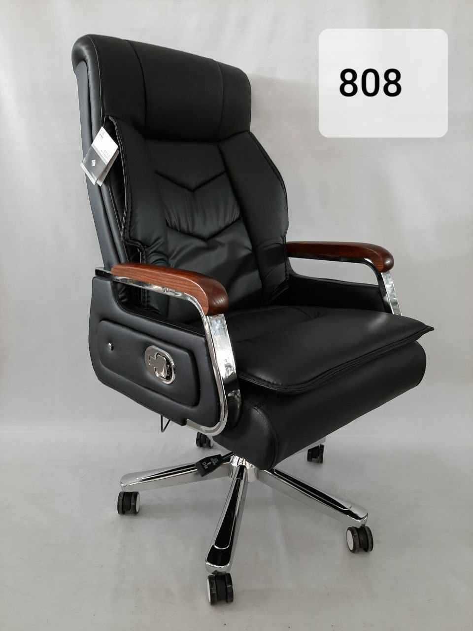 Кресло директорское 808
