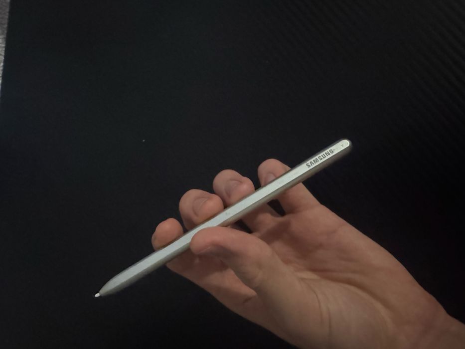 Pen Samsung gri.